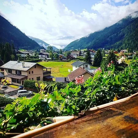 Pensjonat Haus Waldruhe 3*