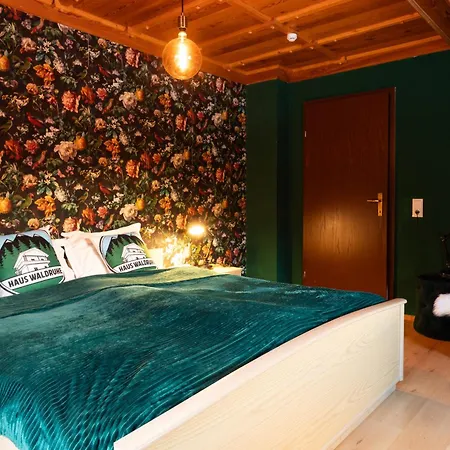 Haus Waldruhe Gæstehus 3*